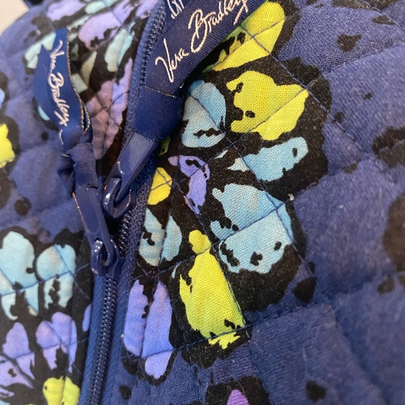 Vera Bradley weekend bag - Picture 4 of 6